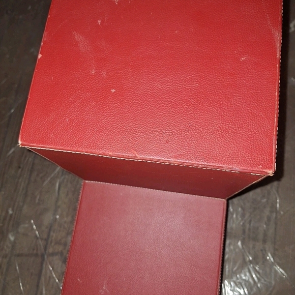 Red Decorative Box - Picture 10 of 11